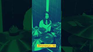 Pompeya  90 drumcover pompeya cover music drums drumgirl барабаны drumgroove [upl. by Petula]