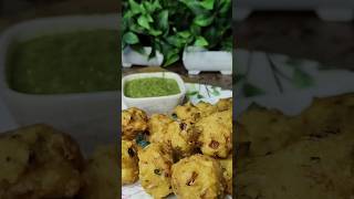 Tea time snacks moong daal pakode shorts cooking trending viralshort [upl. by Bensky]