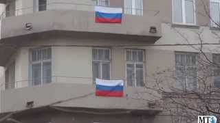 Muscovites Flying Russian Flags [upl. by Uah196]