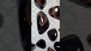 ⚫️ ☀️ Tumbled Obsidian ☀️ ⚫️ obsidian crystals rockhounding rocktumbling lapidary geology [upl. by Bess]