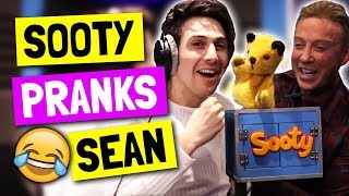 Sooty amp Richard Cadell PRANK Sean and chat about The Sooty Show [upl. by Iand]