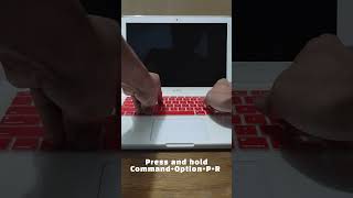 How to Reset PRAM on an Old Macbook [upl. by Rosemaria]