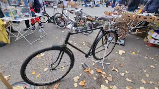 bicicleta muy antigua sin cadena ni piñones sistema de freno a la rueda todo un clásico [upl. by Hada]