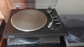 Balancing the tonearms amp Setting the Tracking amp Antiskate Turntable How To Series [upl. by Gahan]