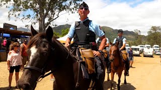 Gendarmes Pompiers Secouristes  urgence en Outremer [upl. by Danie]