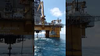 Beautiful and looking good semisubmersible drilling platform in Northsea [upl. by Emlyn]