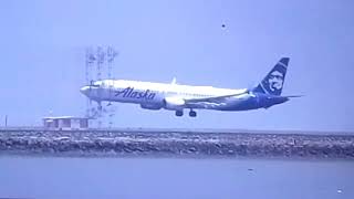 Plane Spotting at SFO Airport Aircrafts Landing amp Takeoff 👀😱✈️ BONG BARIZO TV [upl. by Ailil]