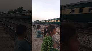 Shalimar Express 27UP 🚂 viral trending shotrs [upl. by Osrick]