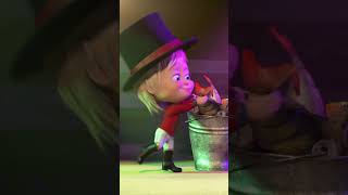 Дрессированные мальчики 🐺 🎩 🐺 Shorts машаимедведь ВпервыеНаАрене MashaandtheBear НОВАЯСЕРИЯ [upl. by Ansilme32]