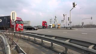 Trucks bij en op het RSC Rotterdam Waalhaven 27 maart 2014 deel 1 van 2 [upl. by Sergent]