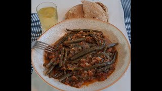 GREEN BEANS in fresh TOMATO amp OLIVE OIL SAUCE FASOLAKIA LADERA [upl. by Nunnery]