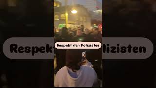 Respekt den Polizisten Polizei deutschland news [upl. by Yendahc173]