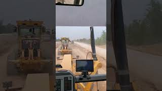 Double grader going on work point motor grader road grader heavyequipmentmachinery grader [upl. by Nivaj]