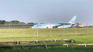 TUI Boeing 787 Dreamliner arrives at Birmingham Airport September 24 [upl. by Airbma901]