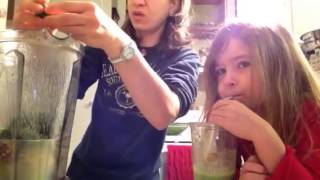 Awesome WalnutGreen Smoothie [upl. by Nelak]