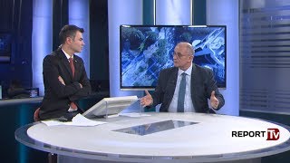 Protesta e opozitës Vasili në Report TV Populli është i zemëruar me qeverisjen që ka në krye [upl. by Steffy]