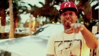 Juelz Santana  Everything Is Good Official Music Video ft Wiz Khalifa amp Bucksy Luciano [upl. by Hanikehs]