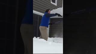 Best snow shovel httpsamznto3AaTRMy amazon [upl. by Eneloc]