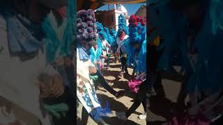 Danza los papeleros piojos en la cumbre Feria oyameles puebla [upl. by Ainahs25]