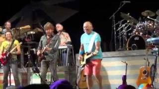 JIMMY BUFFET License To Chill  Jacksonville FL 13112 [upl. by Vilberg338]