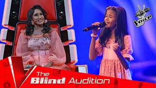 Hashini Kaweesha  Waren Heen Sare වරෙන් හීන් සැරේ  Blind Auditions [upl. by Sitelc]