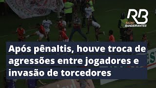 TORCEDOR invade o campo e agride JOGADOR em jogo entre INTER X CAXIAS [upl. by Haywood199]