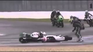 Il più incredibile incidente in moto gp della storia [upl. by Dun]