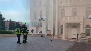 Attacco russo a Odessa in fiamme il castello di quotHarry Potterquot [upl. by Anu756]