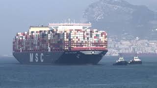 El portacontenedores más grande del mundo hace escala en el Puerto de Algeciras [upl. by Peedsaj]