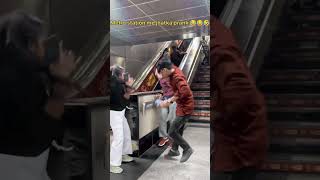 Metro station me jhatka prank 😂😂🤣 funny metrostation jharkhand jhatkamachine funnyprank [upl. by Ylen]