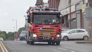 Merseyside Fire and Rescue  City Centre fire station  Reserve first pump Response [upl. by Leahcin854]