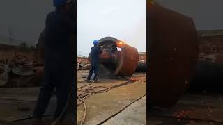 Gas welding cutting process for roller shaft [upl. by Burnaby486]