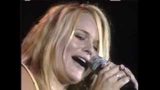 MIRANDA LAMBERT Kerosene 2005 LiVe [upl. by Eleanor]