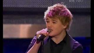 Eoghan Quigg  Year 3000 Live  Childine Concert [upl. by Tallu]