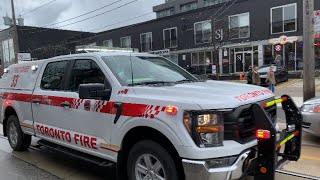 Toronto Fire DC33 responding in heavy traffic [upl. by Irahk]