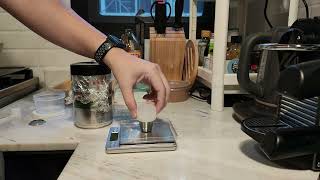 Test  Icafilas Nespresso stainless reusable capsule on Nespresso Pixie [upl. by Ariahaj]