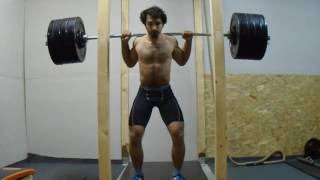 Fail squat 150kg Example on knees caving in [upl. by Dempsey]