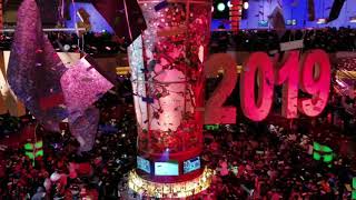 Pechanga NYE 2019 Balloon amp confetti drop [upl. by Alletse]