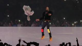 Drake Brings Out Meek Mill In Boston At Aubrey and The Three Migos Tour [upl. by Stryker]