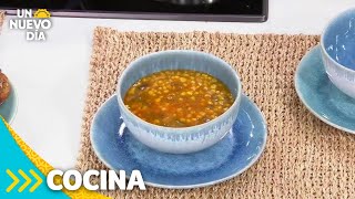 Receta sopa de elote de forma rápida y sencilla  Un Nuevo Día  Telemundo [upl. by Jamima]