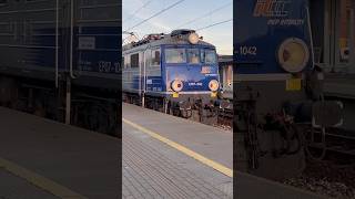 Odjazd IC NAŁKOWSKA ze stacji Tłuszcz train pociągi ic [upl. by Winne703]