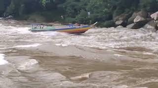 LONG BOAT RIAM UDANG  SUNGAI MAHAKAM [upl. by Salomon]