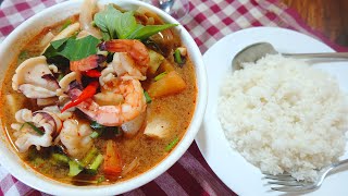 How to make the Best Tom Yam Soup with Seafood Recipe [upl. by Sheba388]