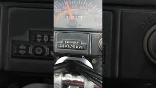 Hero honda CD100ss top speed 130kmh [upl. by Llerud]