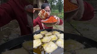 Eating while cooking fun at Guizhou Weijie [upl. by Aicnarf]