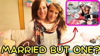 Meet CONJOINED Twins Abby amp Brittany Hensel One Twin Married But What About the Other [upl. by Lishe]