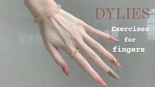 DyliesExercises for thin and long fingers [upl. by Annalla]