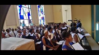 victoire tu régneras by chorale Regina Caeli de Kanyosha official video [upl. by Yenahpets]