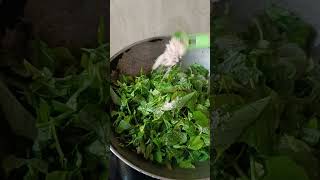 chawali saag ki sabji🩷🩷🫶🫶viralshortsdesi foodfoodlover [upl. by Thorr]