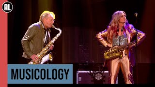 Hans Dulfer amp Candy Dulfer  Musicology  Matthijs Gaat Door In Concert [upl. by Applegate]